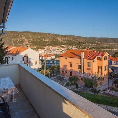Apartments Tatjana Црес Экстерьер фото